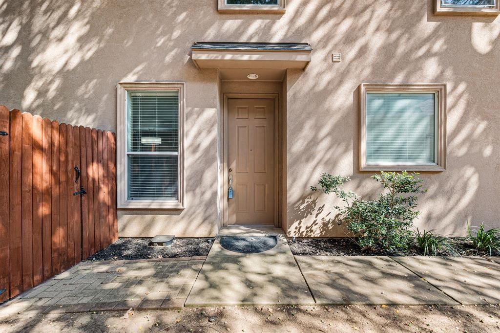 609 Rosemead Drive