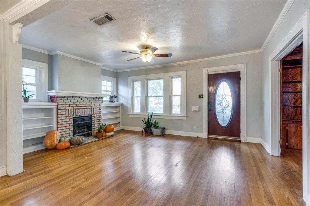 Chamberlain Arlington Heights 1st - Residential Lease