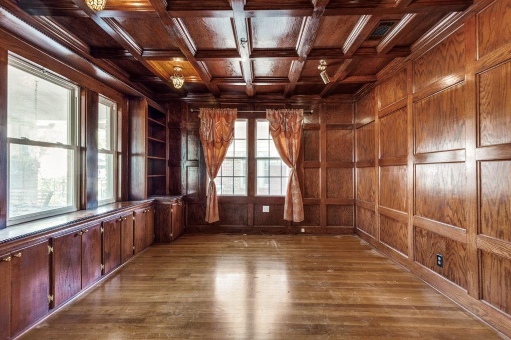 Chamberlain Arlington Heights 1st - Residential Lease