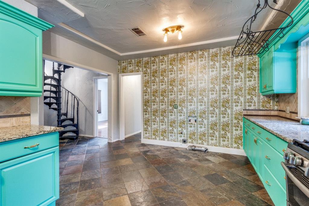 Chamberlain Arlington Heights 1st - Residential Lease