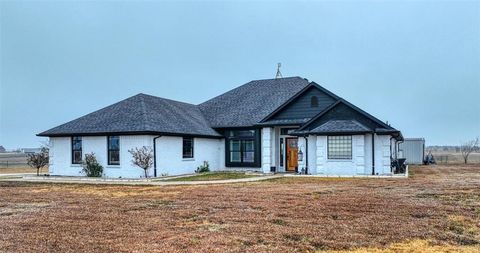 1010 Fm 85 Ennis TX 75119