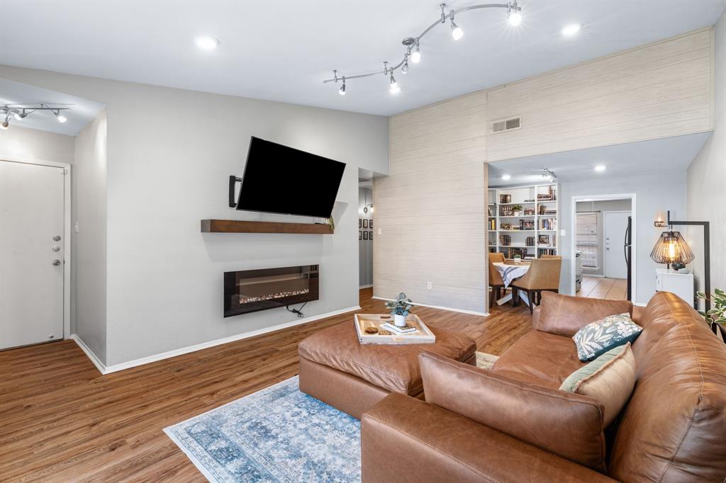 13638 Flagstone Lane