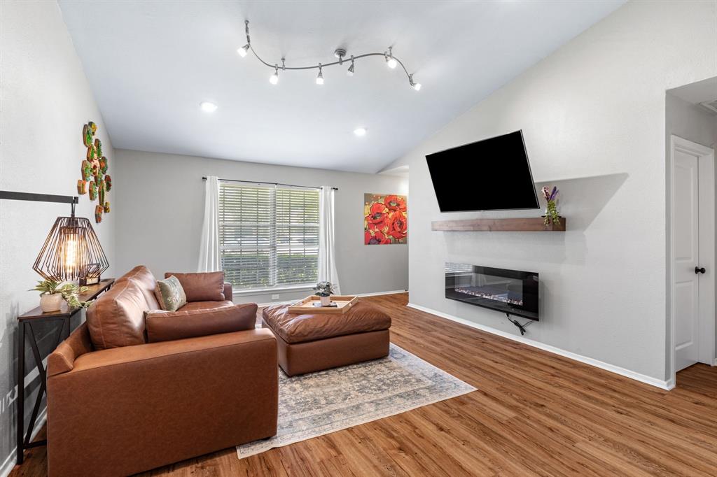 13638 Flagstone Lane