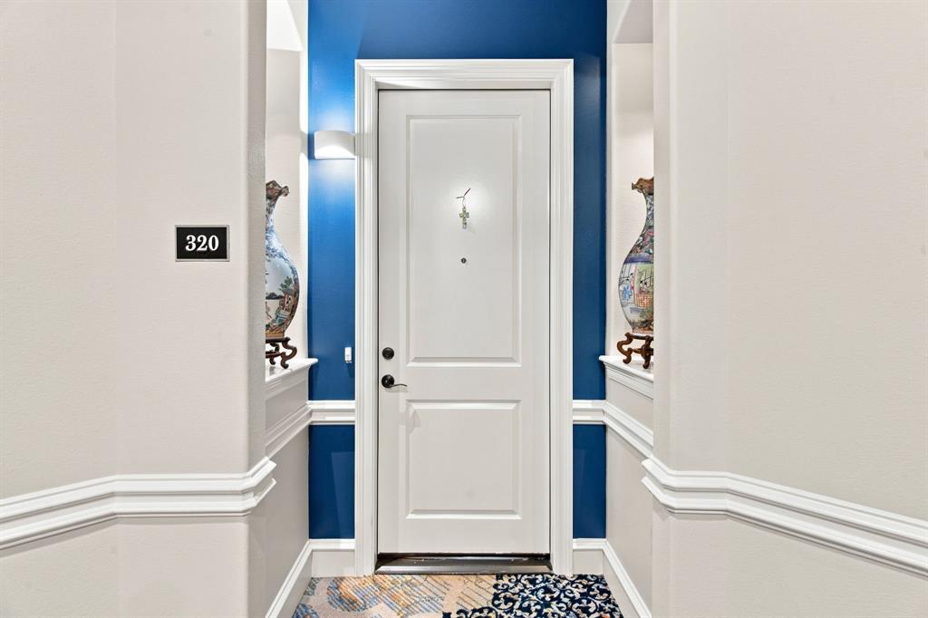 301 Watermere Drive 320