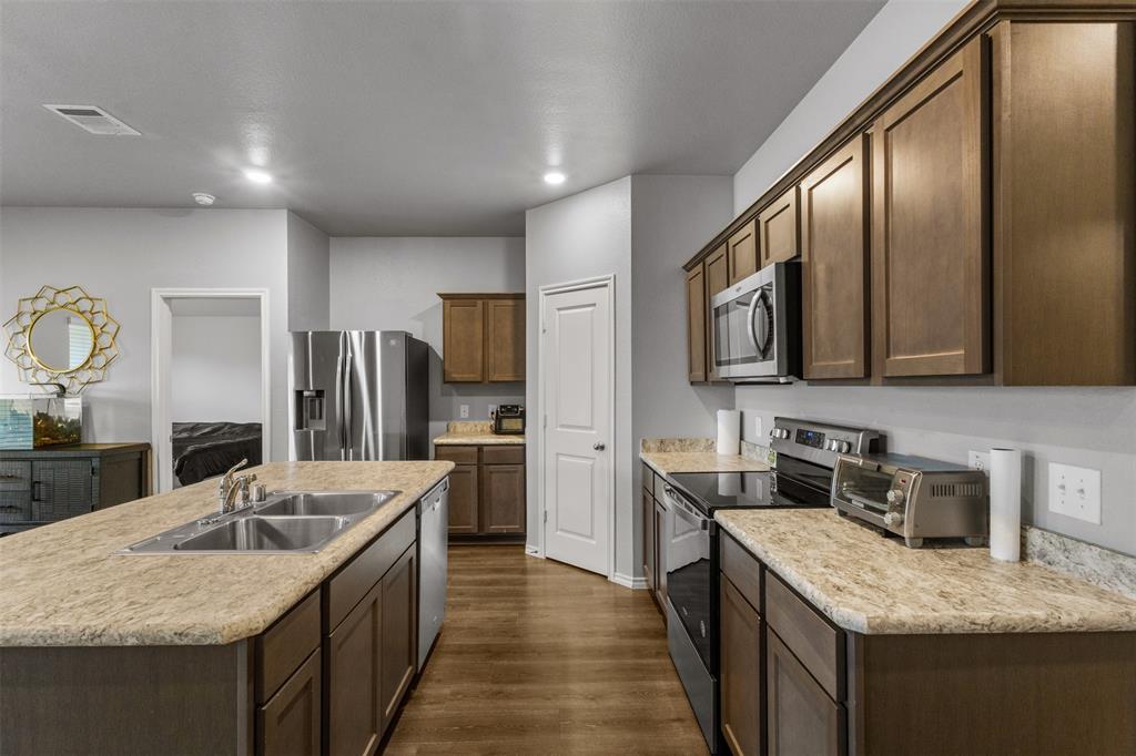 2141 Palestine Oak Drive