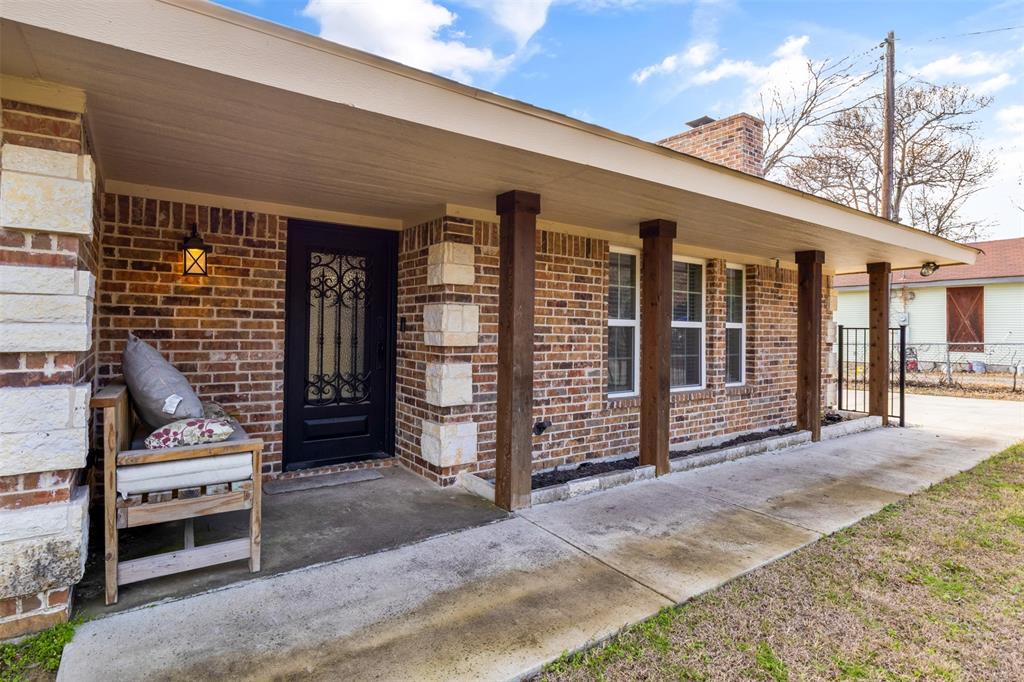 2002 W Bear Creek Road