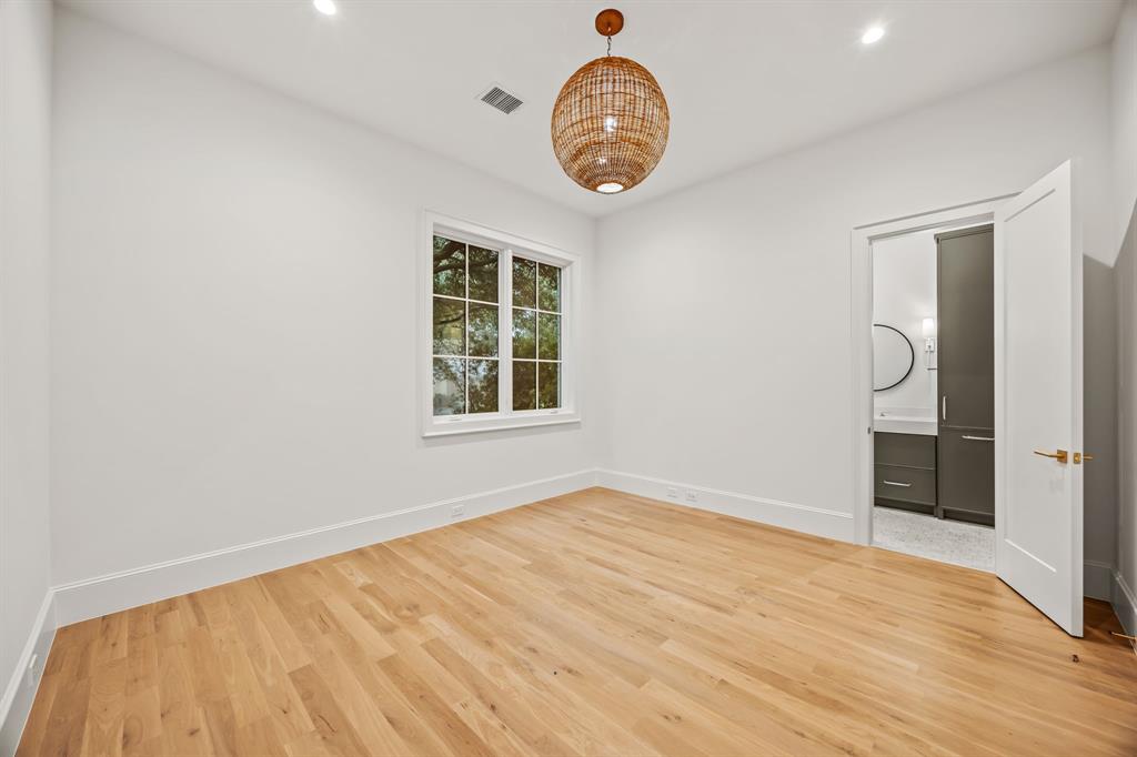 Williamson-Caruth Terrace 4 - Residential