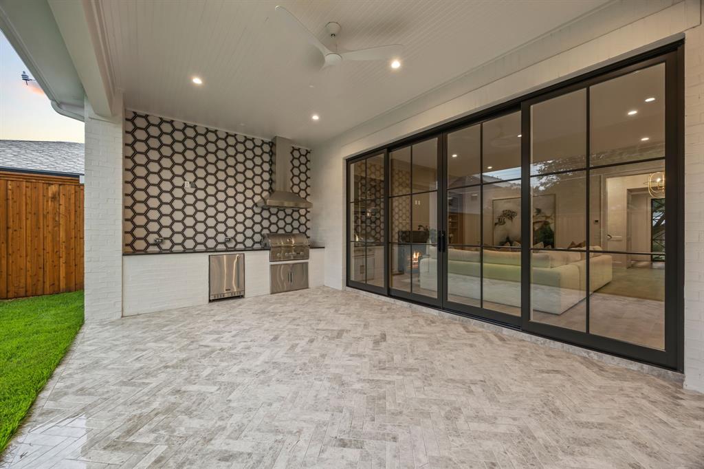 Williamson-Caruth Terrace 4 - Residential