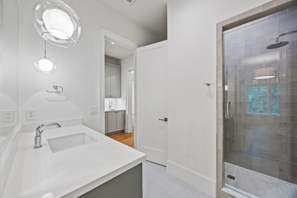 Williamson-Caruth Terrace 4 - Residential