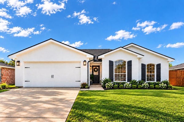 9415 MAYBLOSSOM WAY, DALLAS, TX 75217 - Image 87e7b4a092b073d50e9946e18e150fed/2225196285