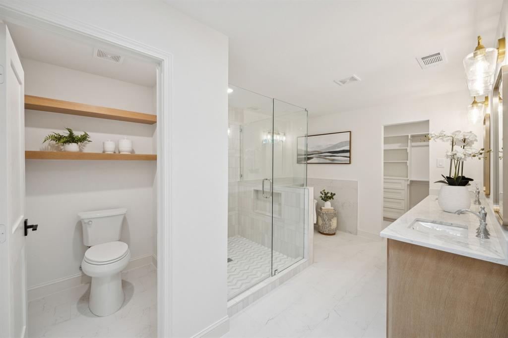 Carriage Square - Residential