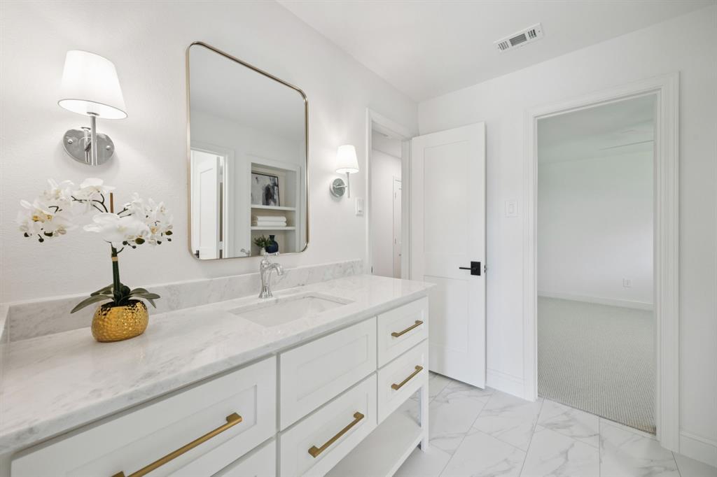 Carriage Square - Residential