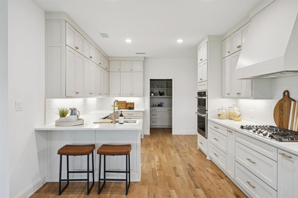 Carriage Square - Residential