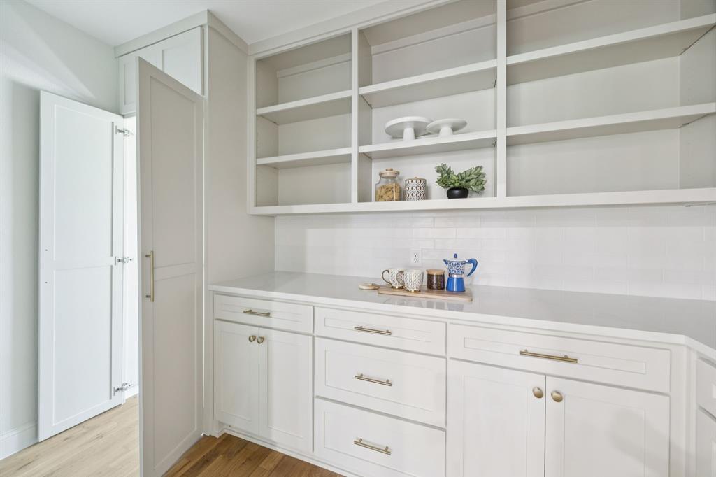 Carriage Square - Residential