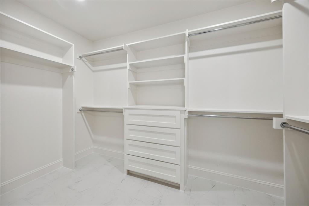 Carriage Square - Residential