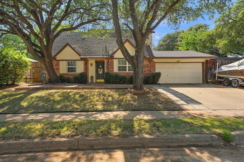 5431 Kings Manor Drive