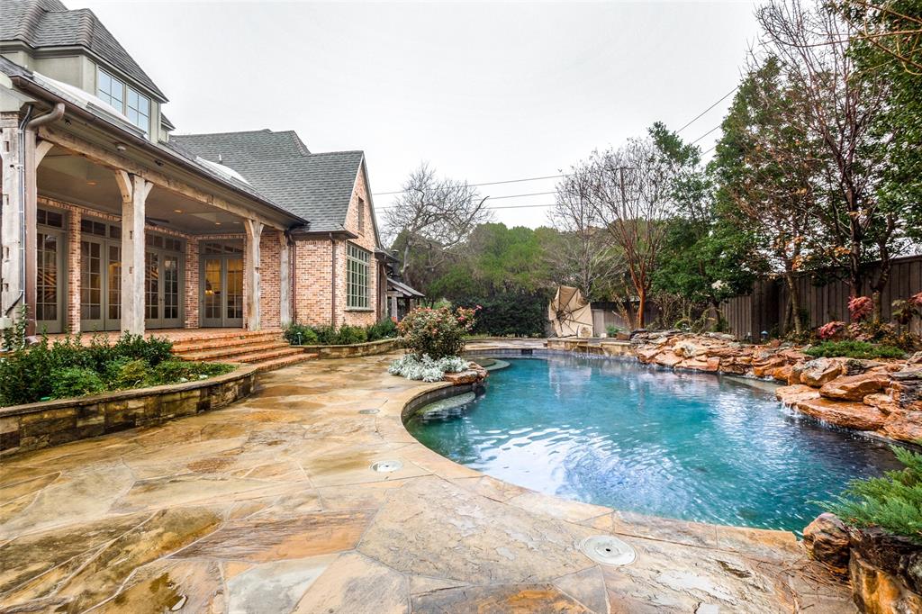 Waggoner Place - Residential