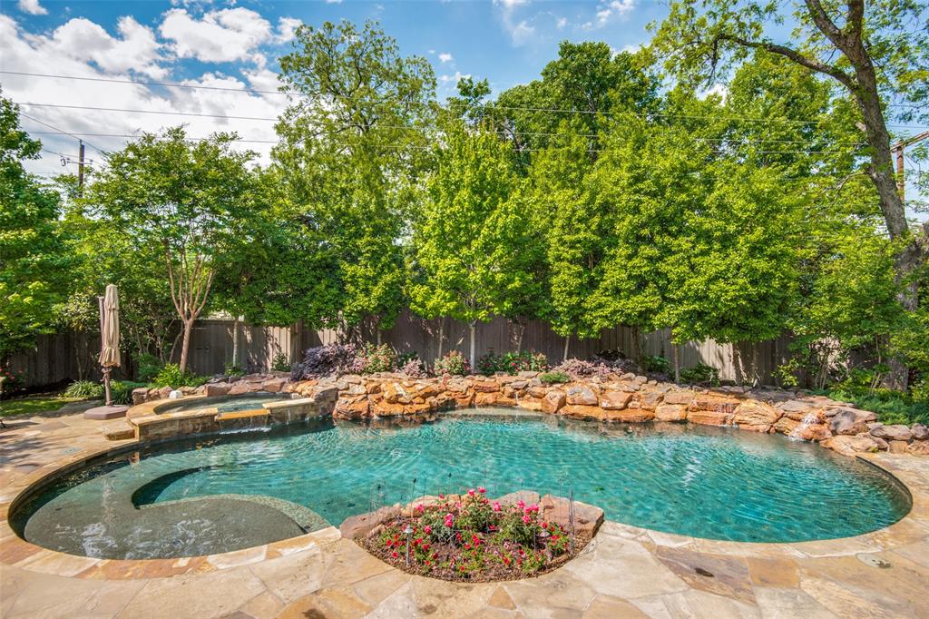 Waggoner Place - Residential