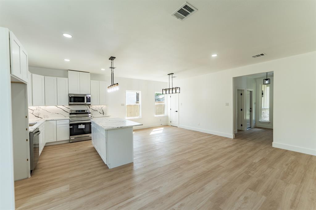 Sulphur Springs - Residential