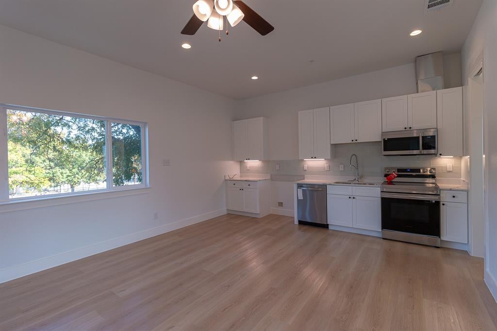 1626 Andrade Place