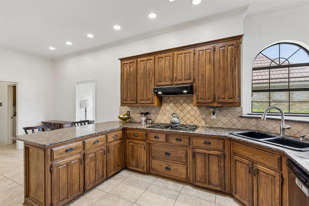 1909 Pecan Ridge Drive