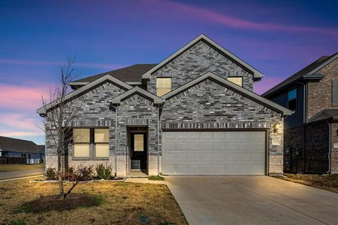 1624 Briar Hunt Drive Forney TX 75126