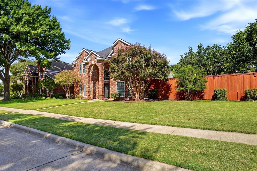 852 Aberdeen Court
