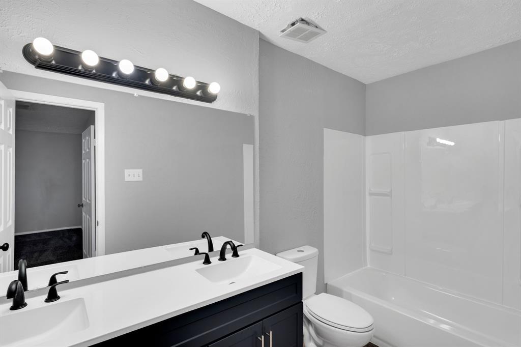 Mountain Creek Twnhs - Residential