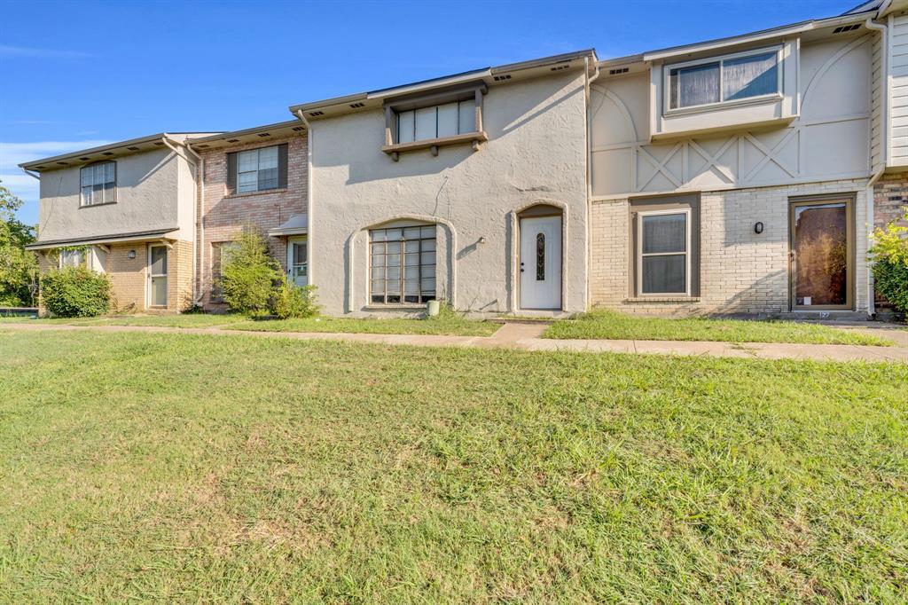 Mountain Creek Twnhs - Residential