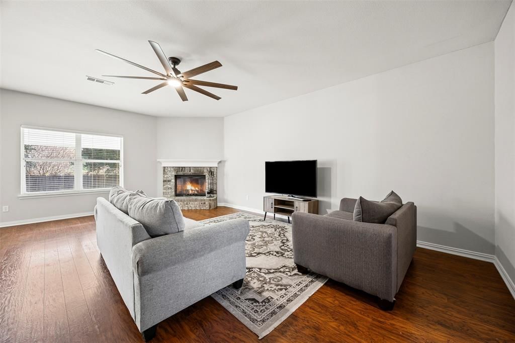 Photo of 6060 Park View Drive, Midlothian, TX 76065 (MLS # 21124139)