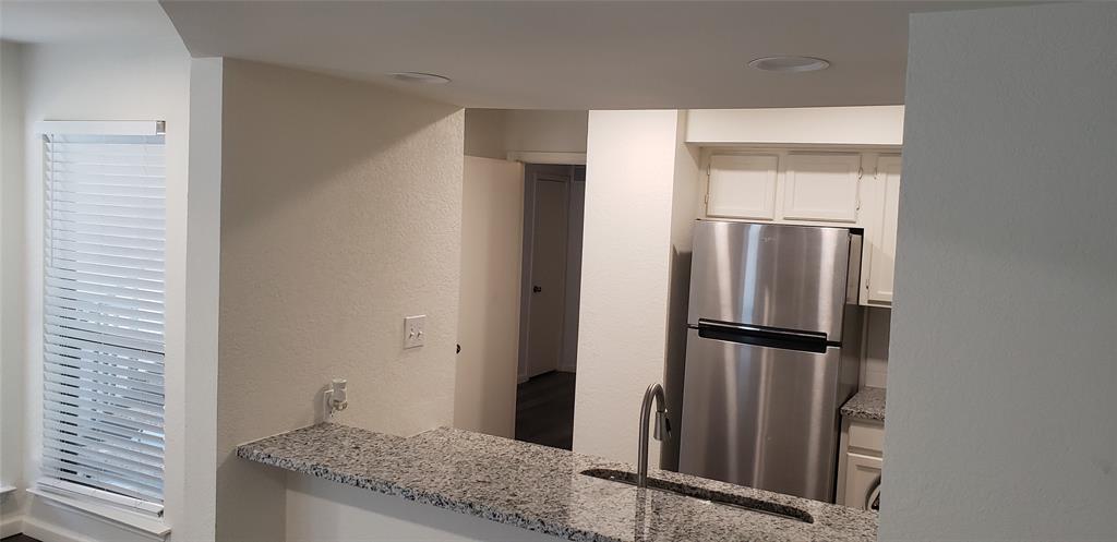 Arlington Oaks Condo - Residential