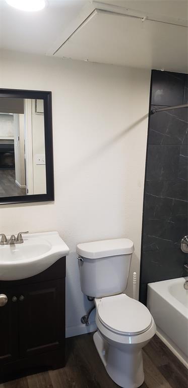 Arlington Oaks Condo - Residential