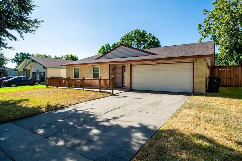 1522 Bosque Drive
