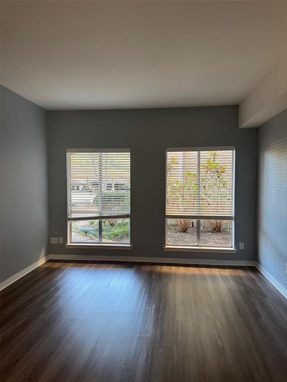 Fountain Royale Orleans W - Residential