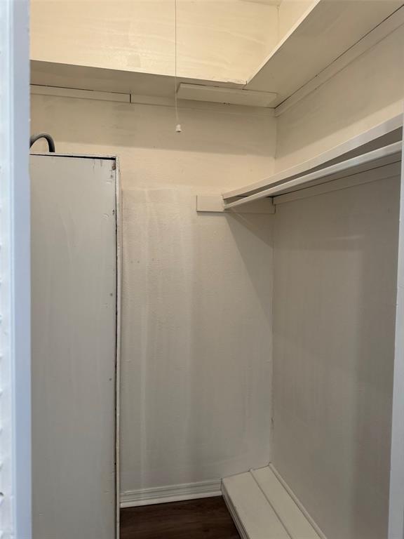 Fountain Royale Orleans W - Residential