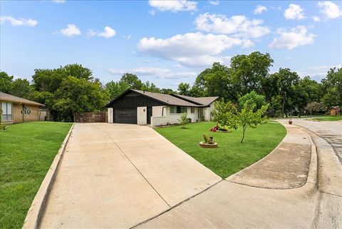 A home in DeSoto