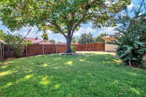 Tiny photo for 1119 Tahlequah Trail, Carrollton, TX 75007 (MLS # 21079740)