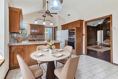 Tiny photo for 1119 Tahlequah Trail, Carrollton, TX 75007 (MLS # 21079740)