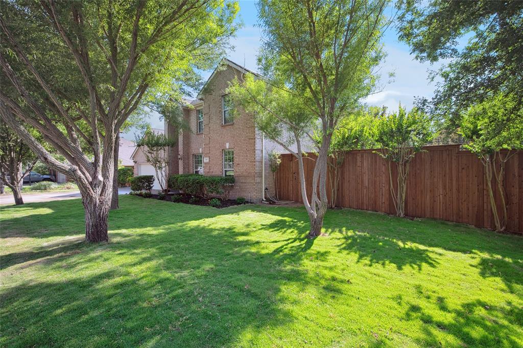 841 Brittany Way