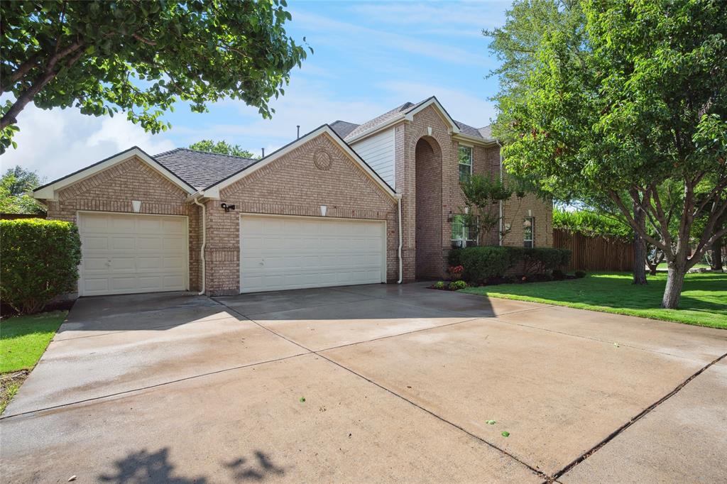 841 Brittany Way