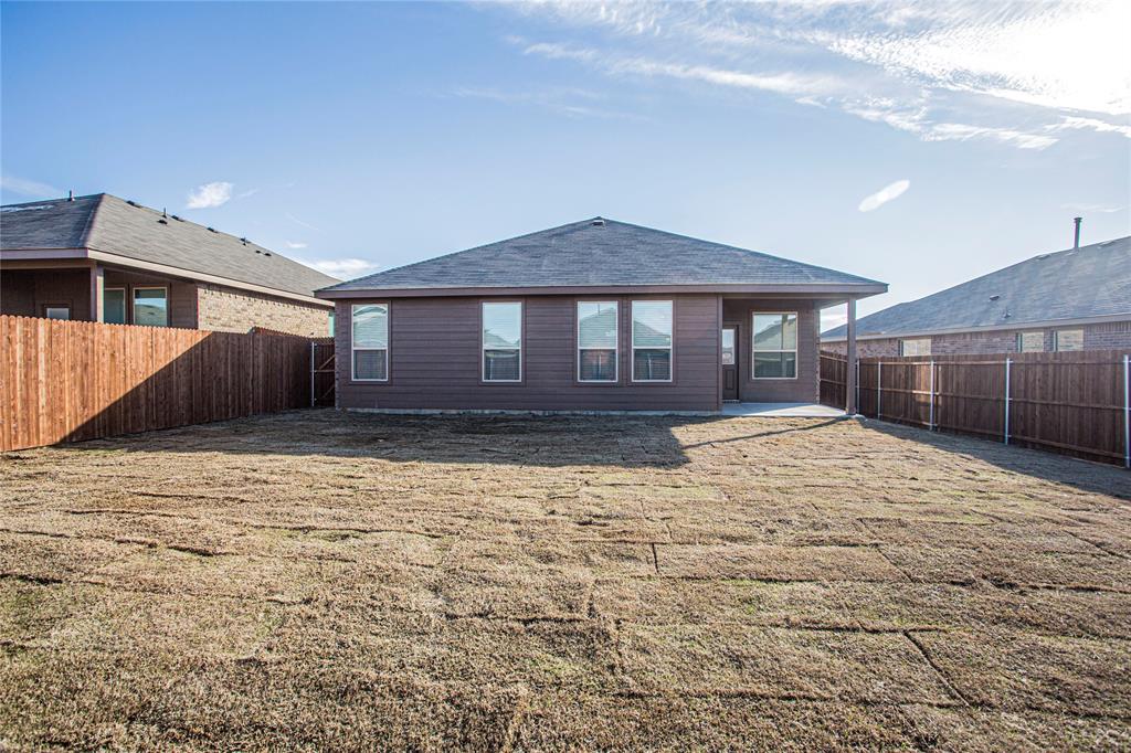 HAWTHORNE MEADOWS - Residential Lease