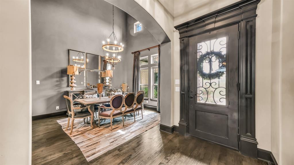 233 Pinnacle Peak Lane