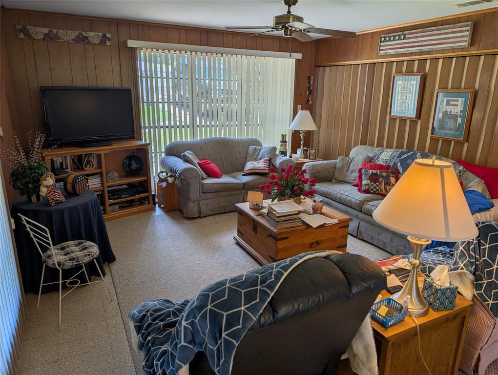 109 Circle Drive