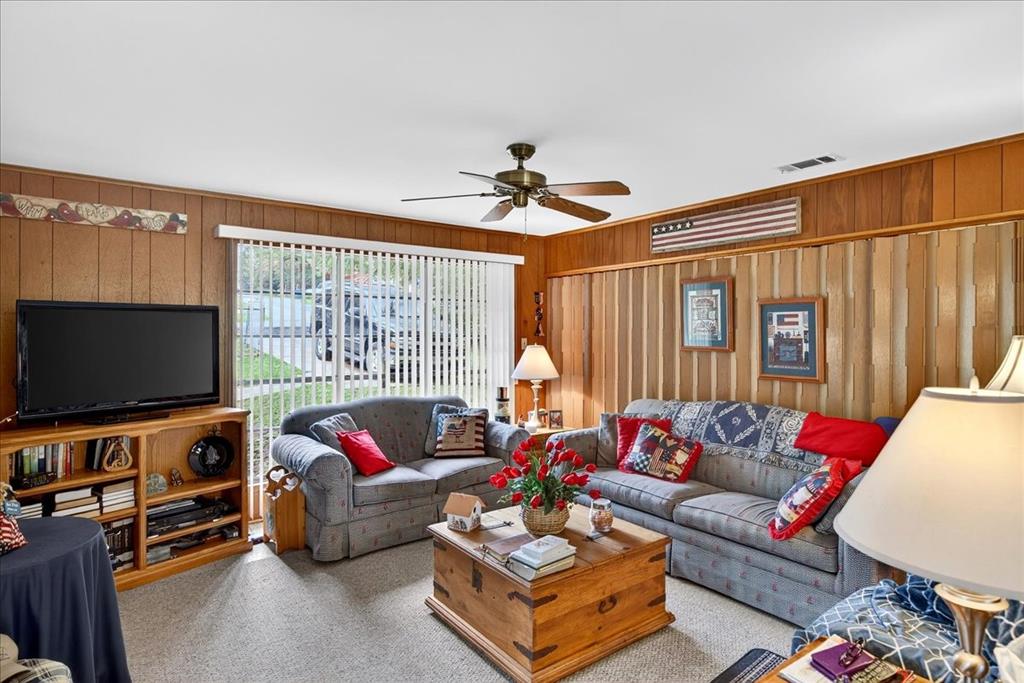 CEDARCREST SHORES ESTS - Residential