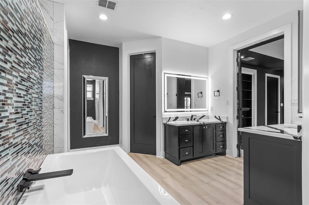 BOATWRIGHT - Residential