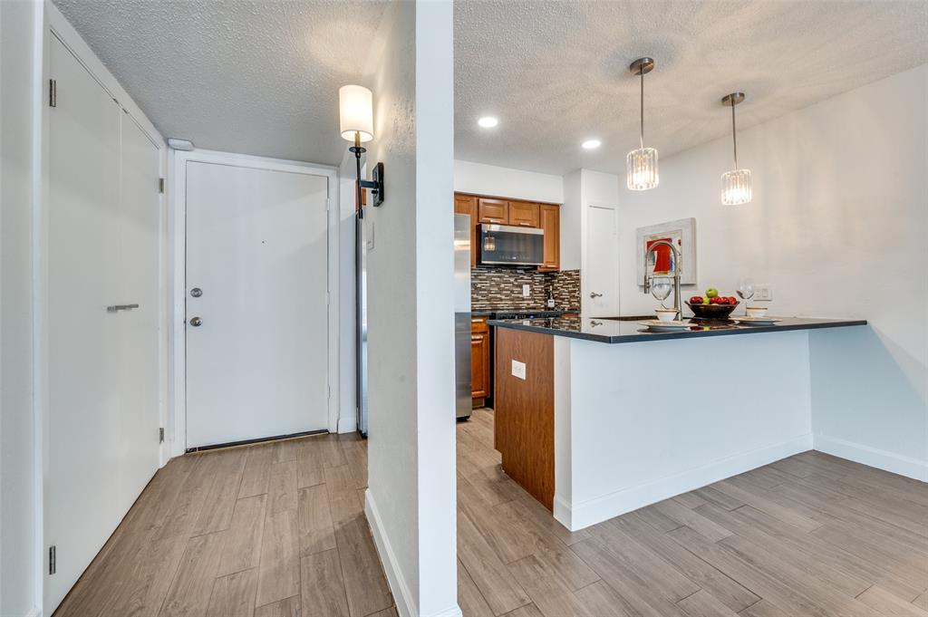 4859 Cedar Springs Road 146