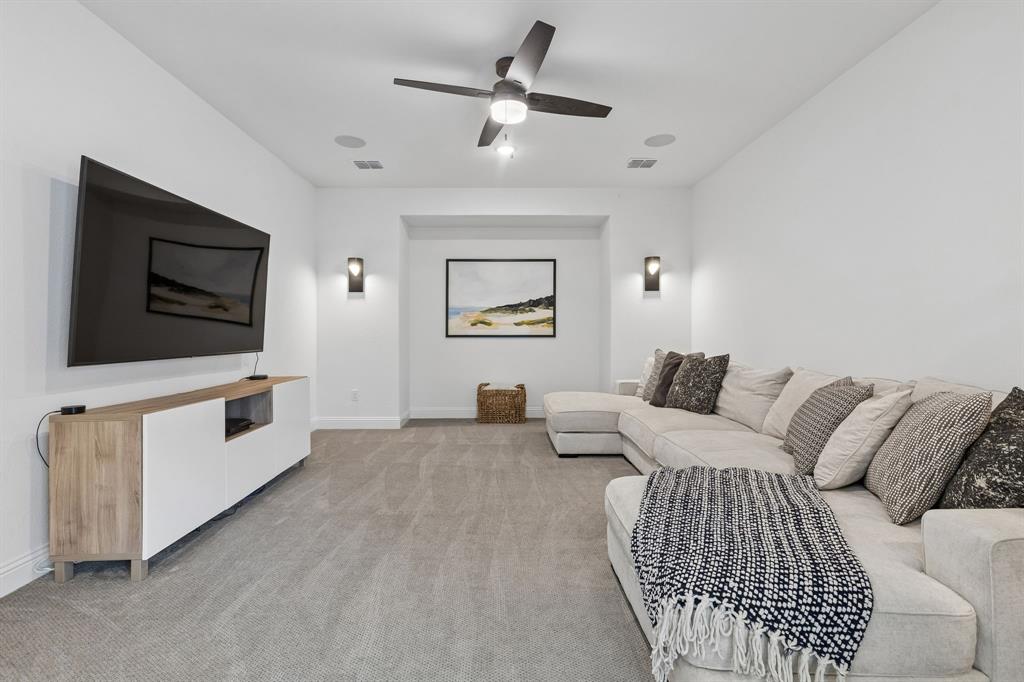 Star Trail Ph Five - Residential