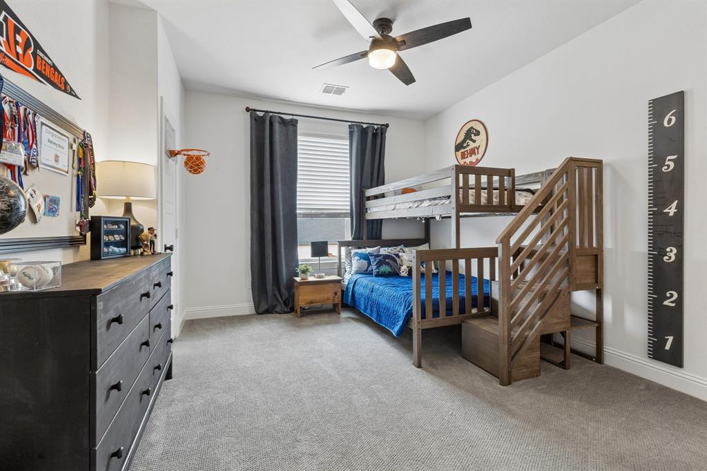 Star Trail Ph Five - Residential