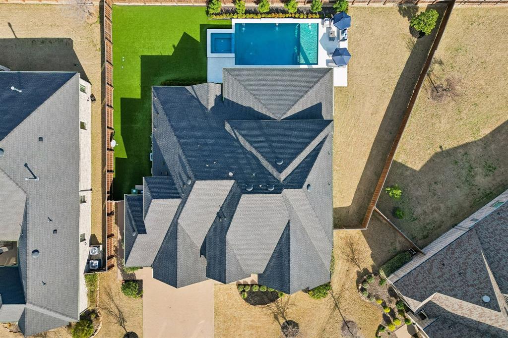 Star Trail Ph Five - Residential