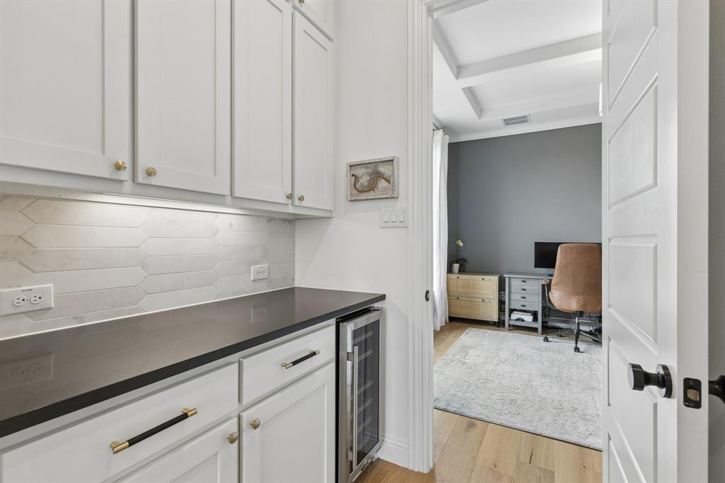 Star Trail Ph Five - Residential